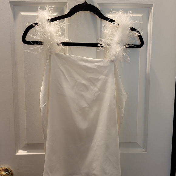 2/$30 NEW Feather Strap Tank / Top  / Camisole - Size Large - Picture 1 of 6